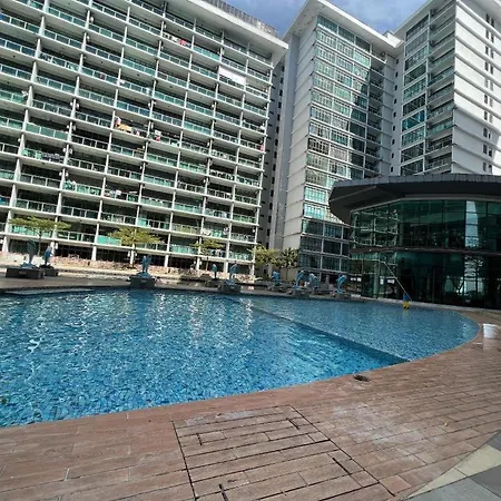Palazio 情趣民宿 Mount Austin Johor Bahru Exterior photo